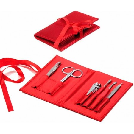 Práctico set para manicura, 6 piezas en raso. Un original detalle para nuestras invitadas.