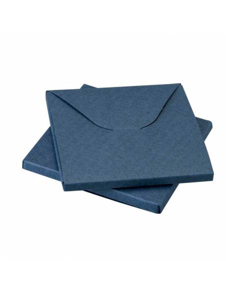 Caja en color azul marino de 8x8x0,5 cm. Ideal para napolitanas de chocolate