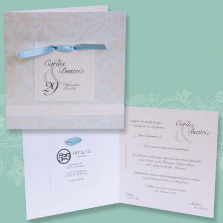Invitación para boda tipo díptico con estampado vintage y de estilo elegante en color blanco, gris y azul