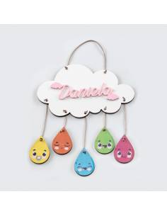 Colgante con forma de nube personalizada con el nombre del bebé en rosa